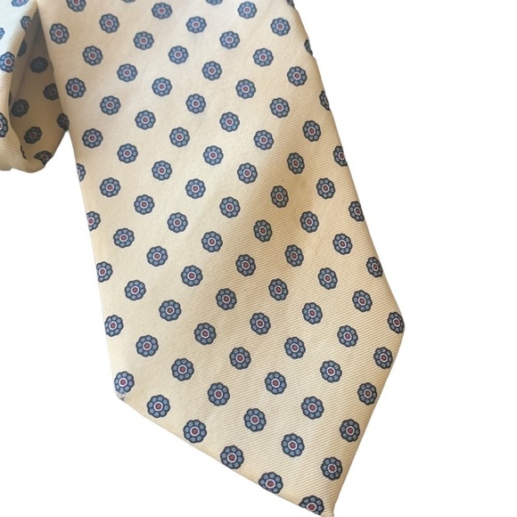 Lands End Yellow Print Silk Tie - Picture 2 of 4